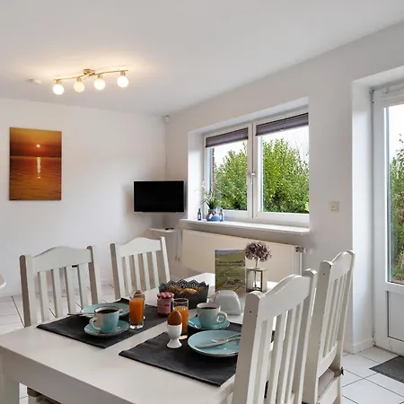 Dethlefsen Apartment *